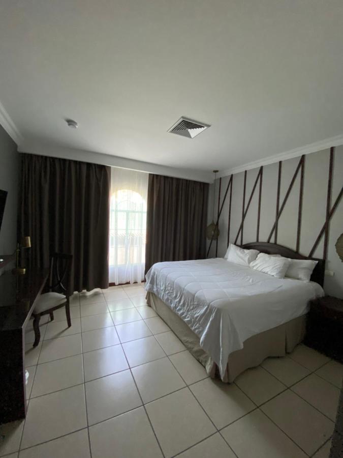 Hotel Mirador Plaza San Salvador Esterno foto