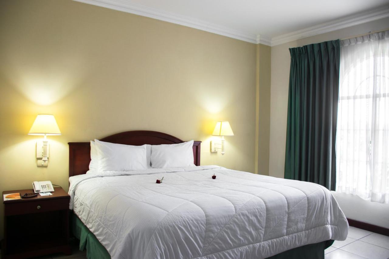 Hotel Mirador Plaza San Salvador Esterno foto