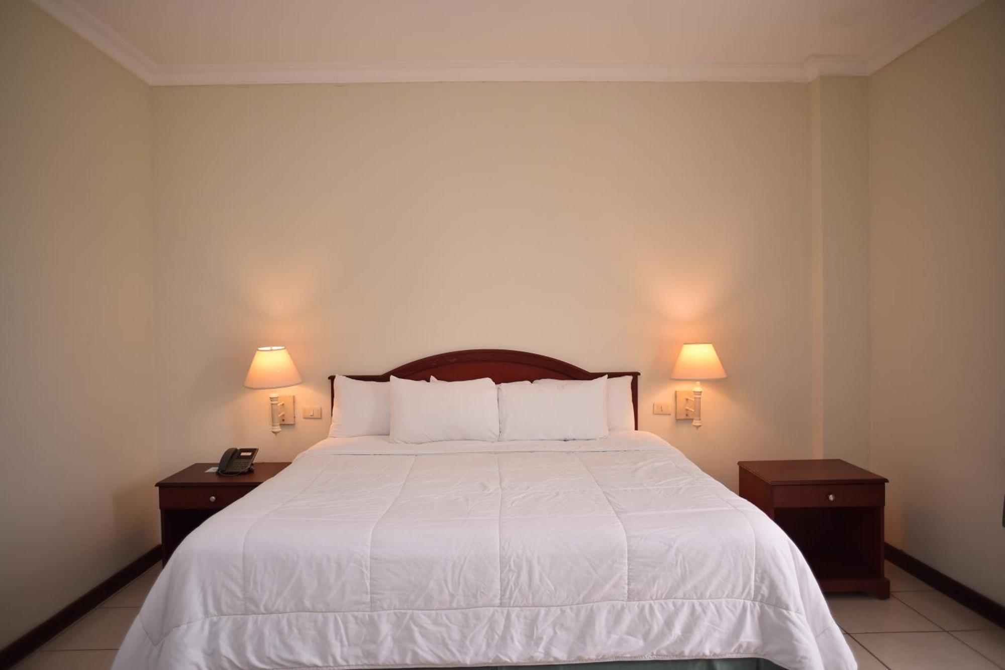Hotel Mirador Plaza San Salvador Esterno foto
