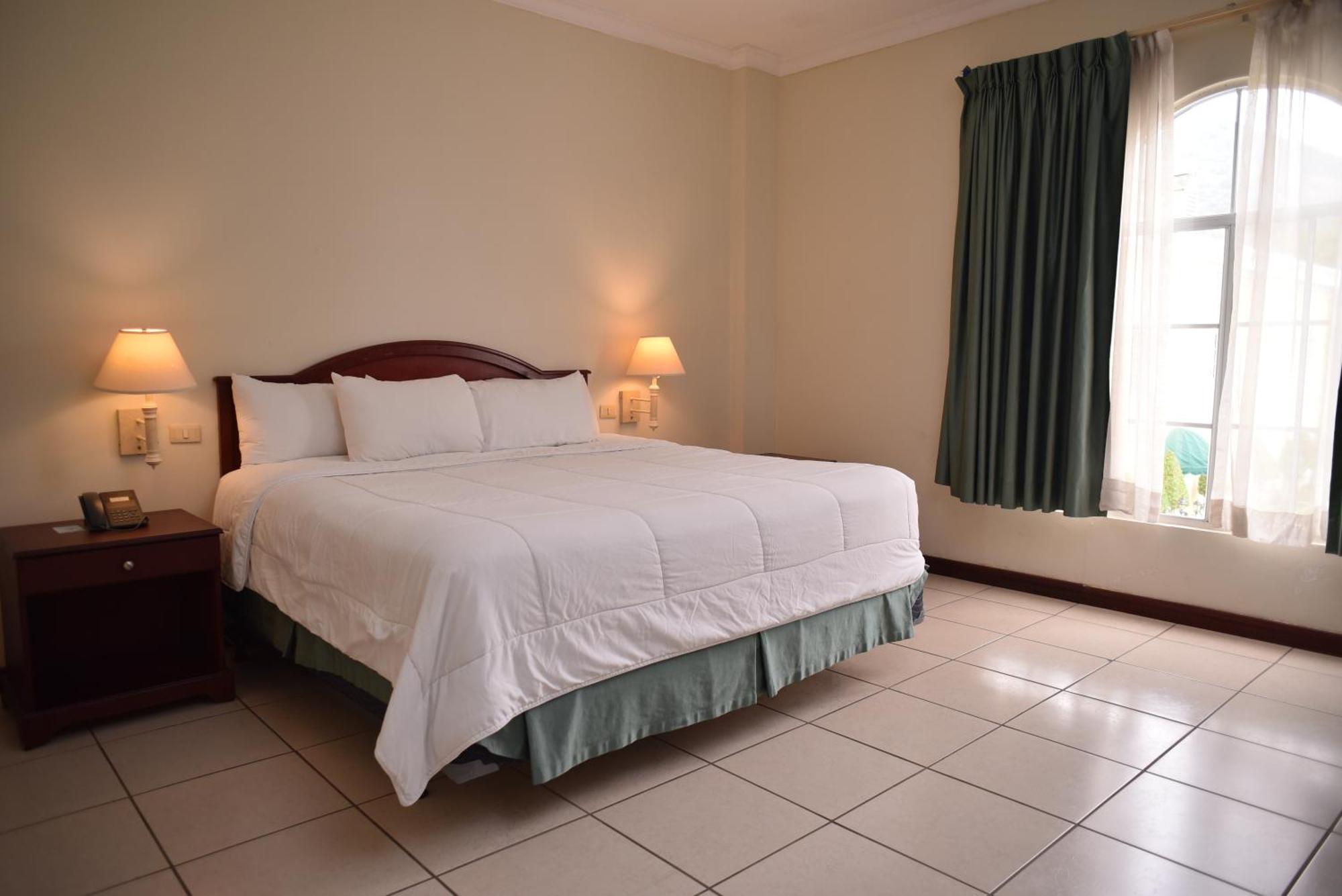 Hotel Mirador Plaza San Salvador Esterno foto